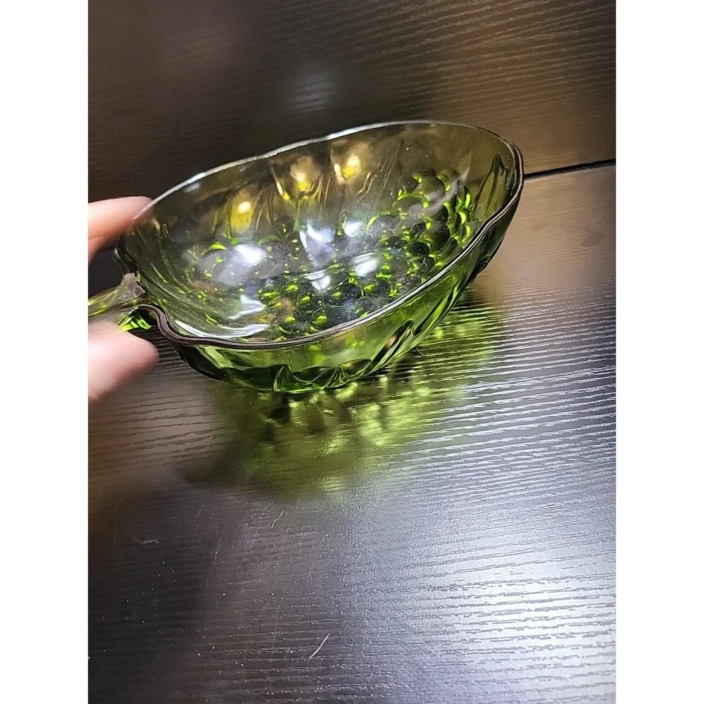 Vintage Indian Glass‎ Fruit Bowl Green Iridescent